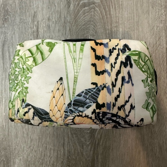 Temperley London Cosmetic Monarch Butterfly Print - Picture 5 of 8